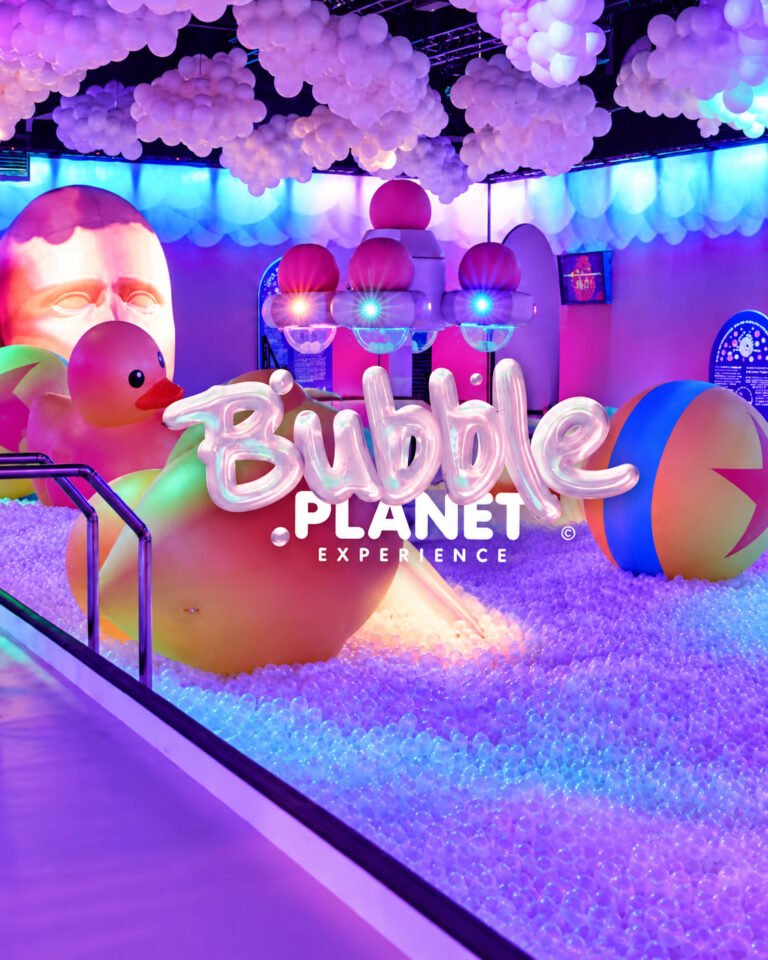 Bubble Planet: An Immersive Experience in Los Angeles